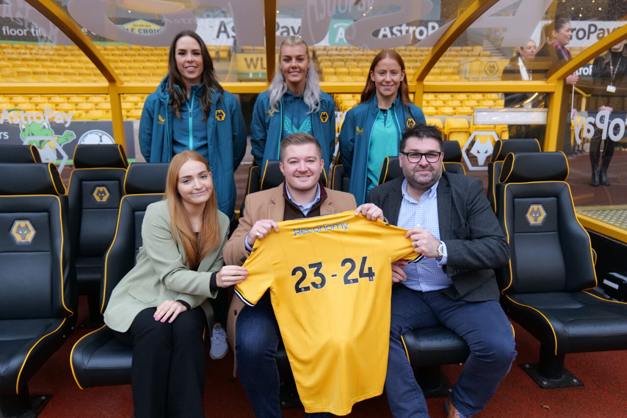 Reconomy extends sustainability partnership with Wolves and Wolves Foundation
